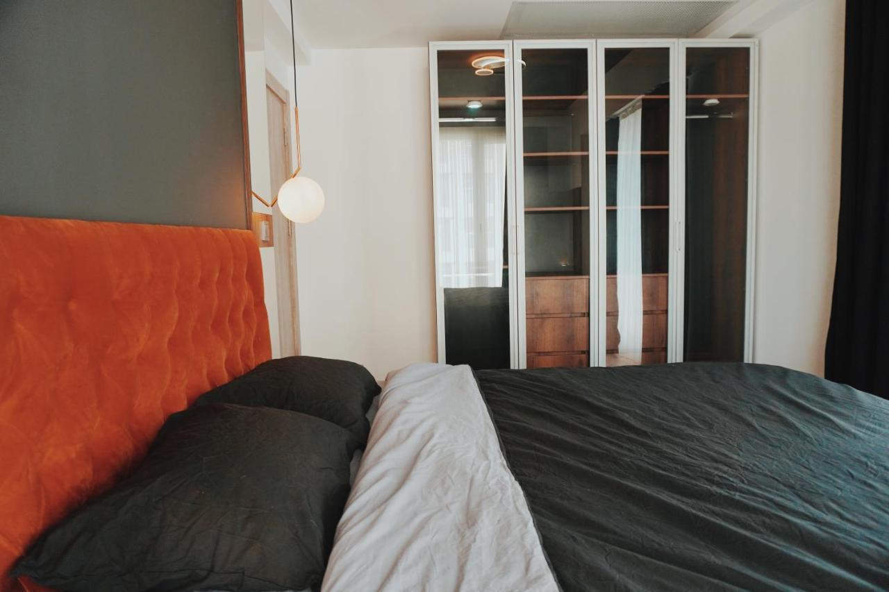 Merdz Spa & Fitness Sky Apartment Skopje Bagian luar foto