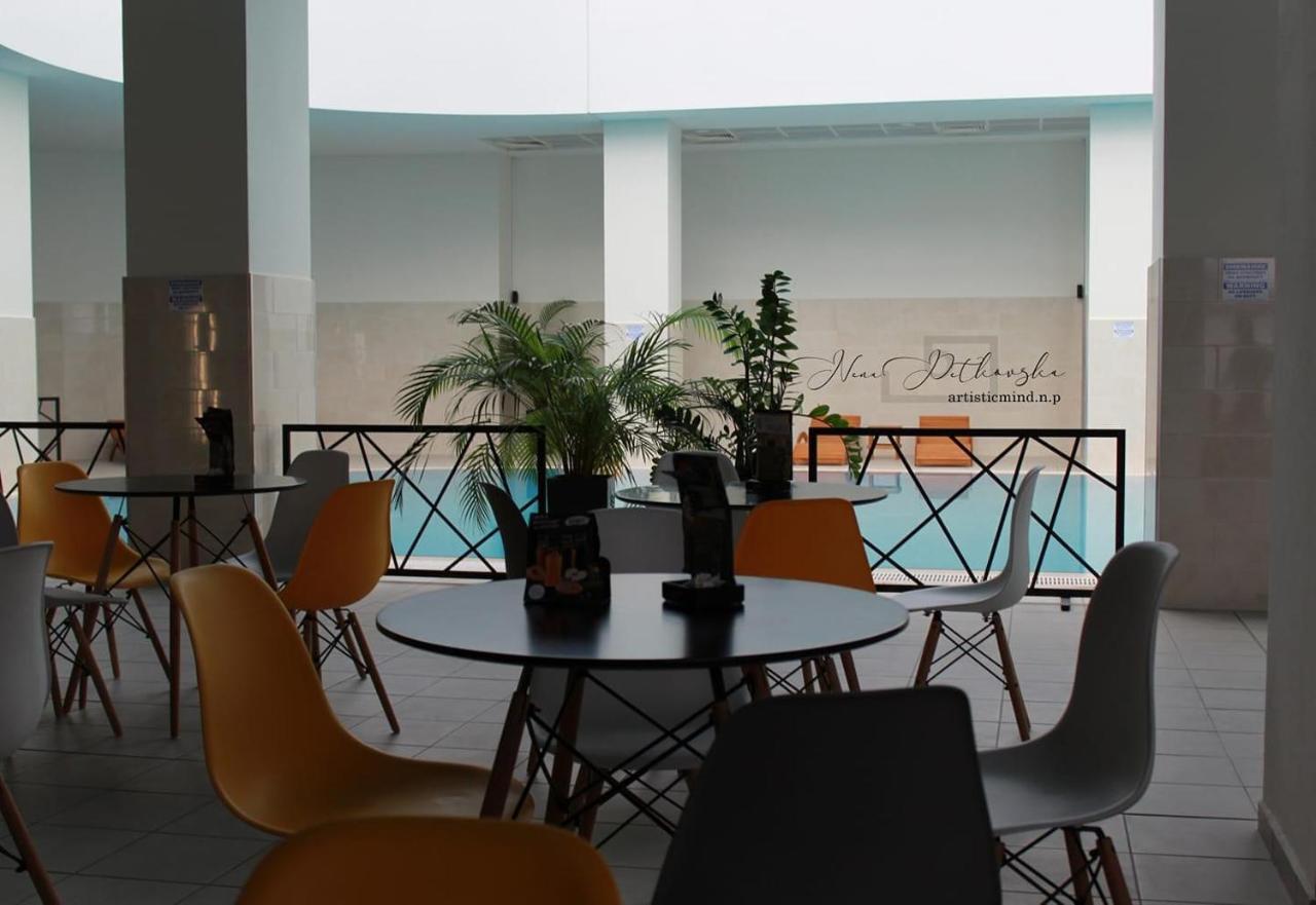 Merdz Spa & Fitness Sky Apartment Skopje Bagian luar foto