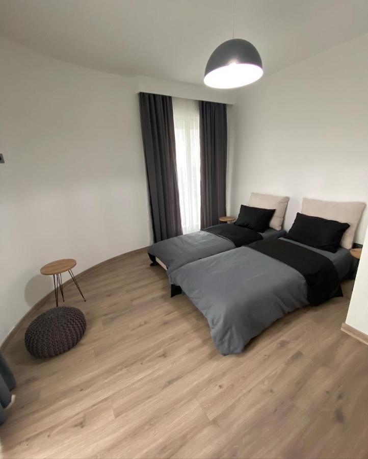 Merdz Spa & Fitness Sky Apartment Skopje Bagian luar foto