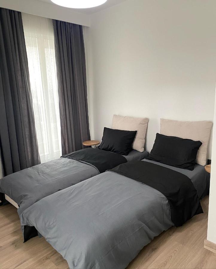 Merdz Spa & Fitness Sky Apartment Skopje Bagian luar foto